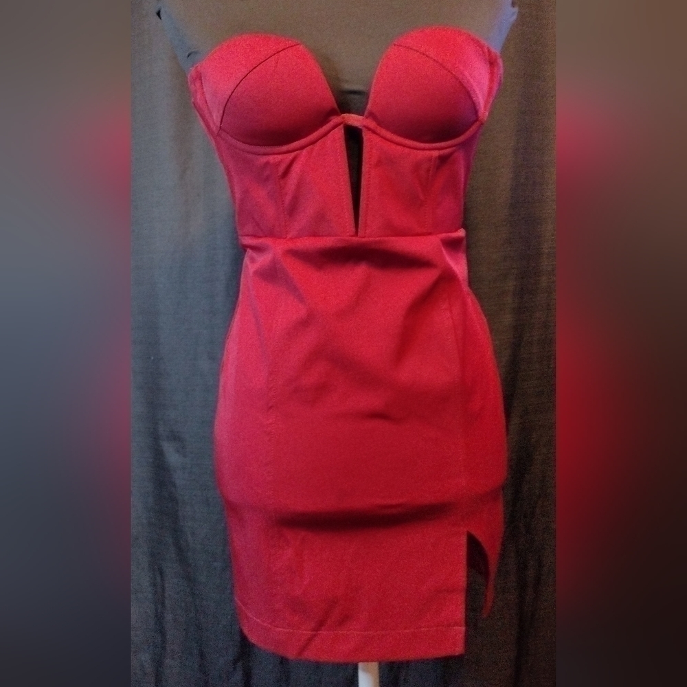-> Nasty gal sleeveless dress